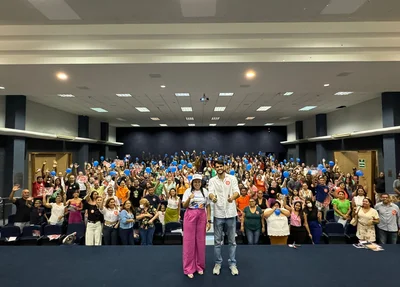 Primeira-dama Samara Conceição em evento com Roncalli Filho