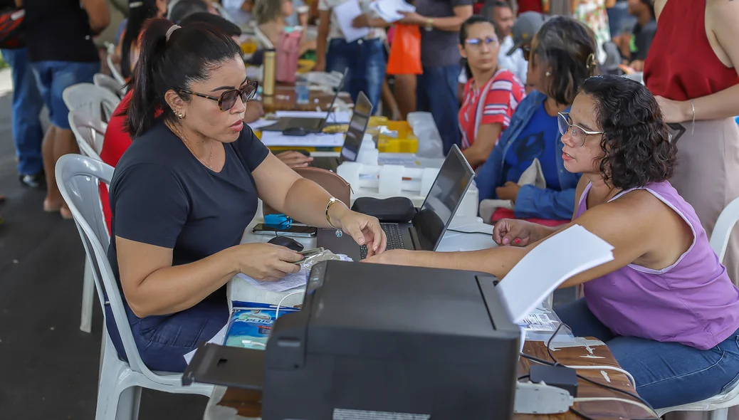 Projeto também orientou os moradores para inserção em programa sociais