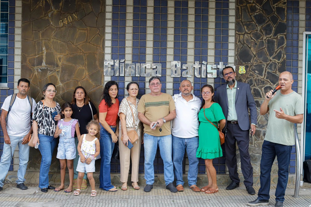 Protesto dos funcionários da Clínica Batista