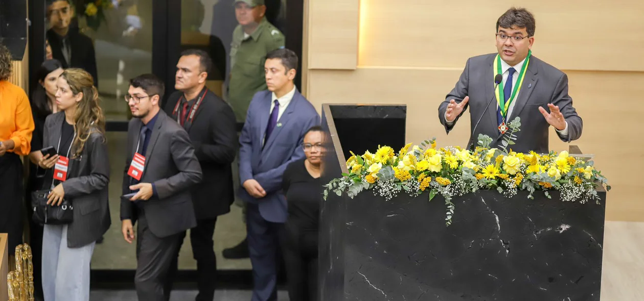Rafael Fonteles discursando