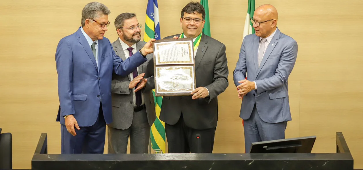 Rafael Fonteles é homenageado na Alepi