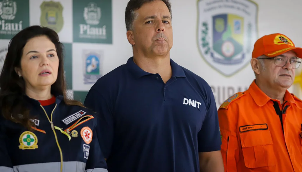 Representantes do SAMU, DNIT e Corpo de Bombeiros