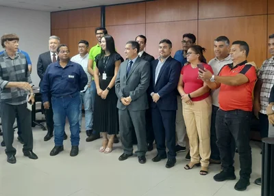 Reunião de motoristas e cobradores com empresas do transporte coletivo e Prefeitura de Teresina
