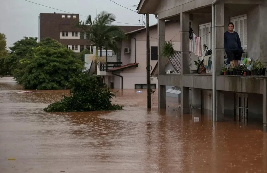 Rio Guaíba ultrapassa cota de inundação no Rio Grande do Sul