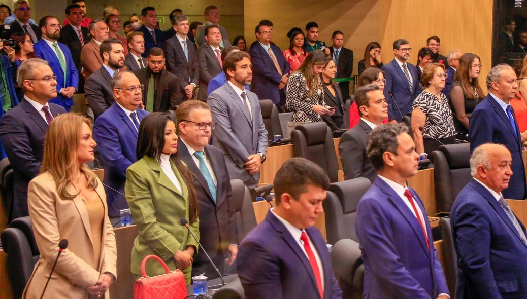 Solenidade aconteceu nesta quarta-feira
