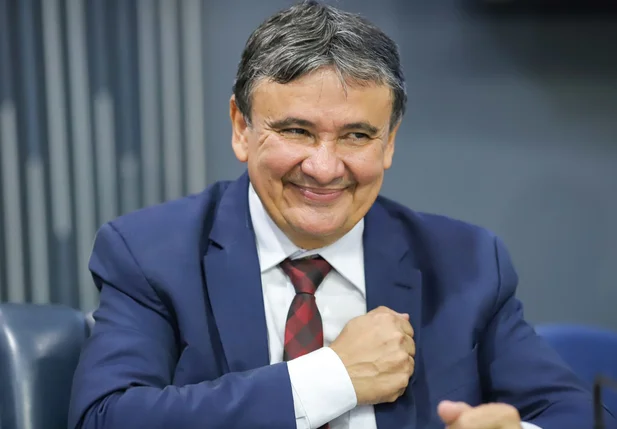 Wellington Dias, ministro da Assistência Social, marcou presença na solenidade
