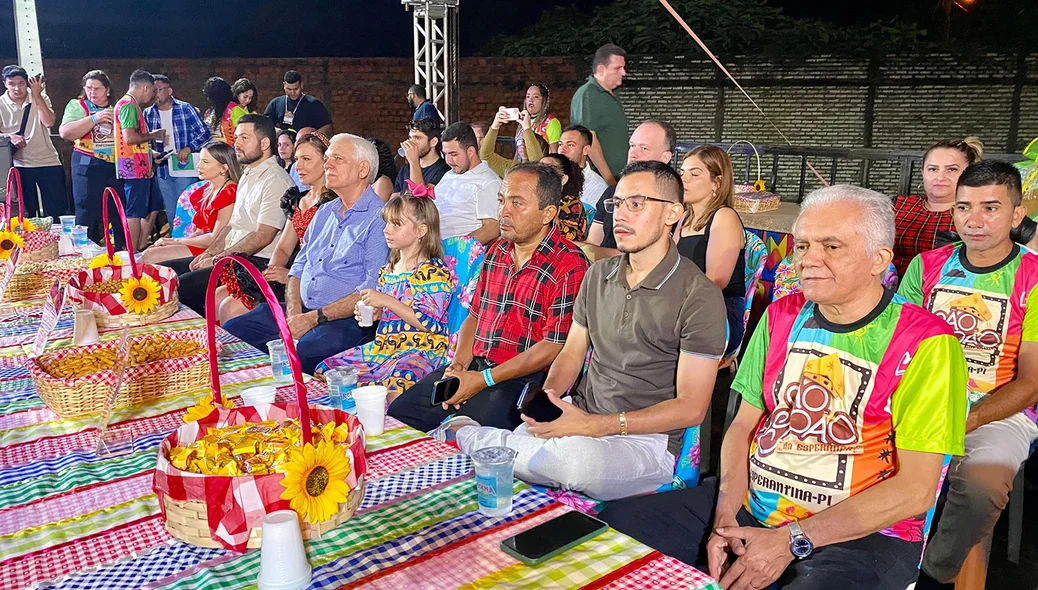 A abertura contou também com a presença de diversas autoridades