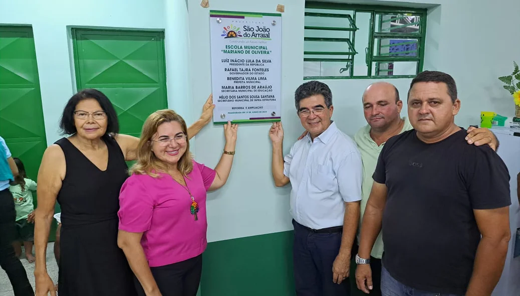 A prefeita esteve na inauguração