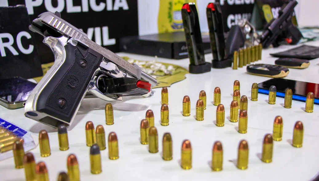 Armas e munições apreendidas pela Polícia Civil