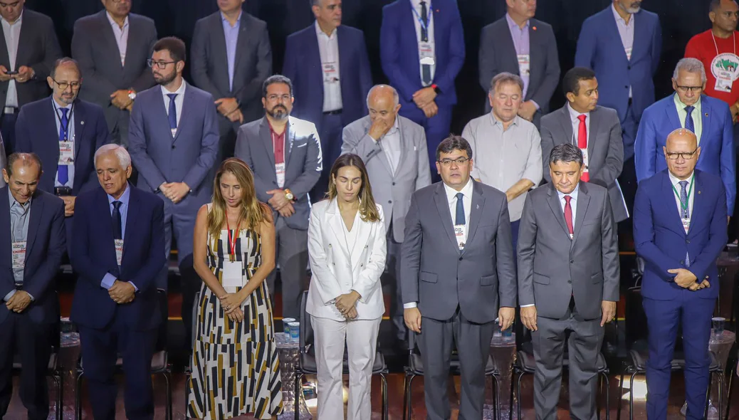 Autoridades participaram do evento