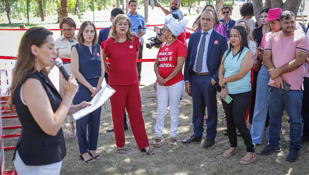 Banco Vermelho de combate ao feminicídio