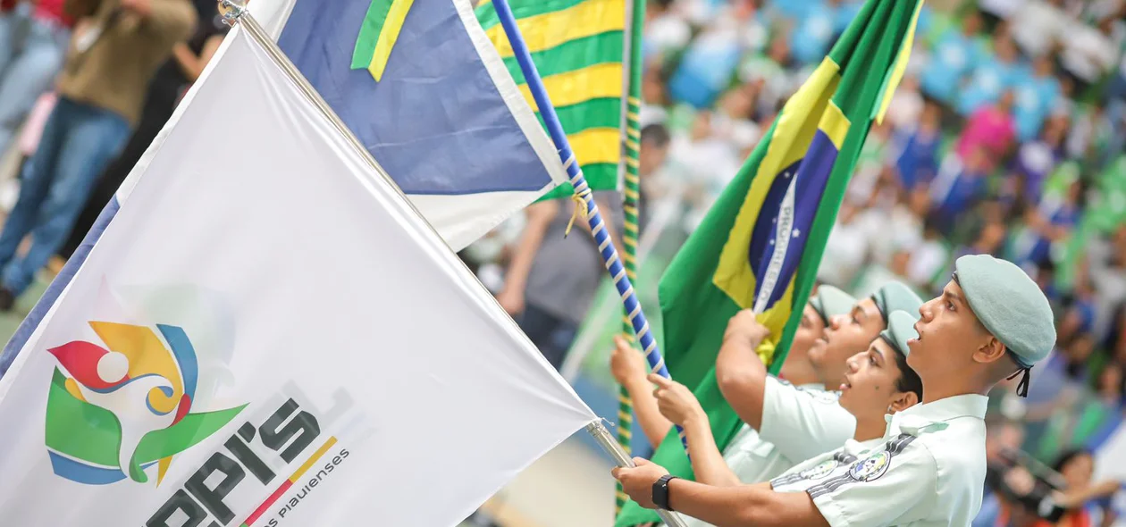 Bandeiras durante o evento