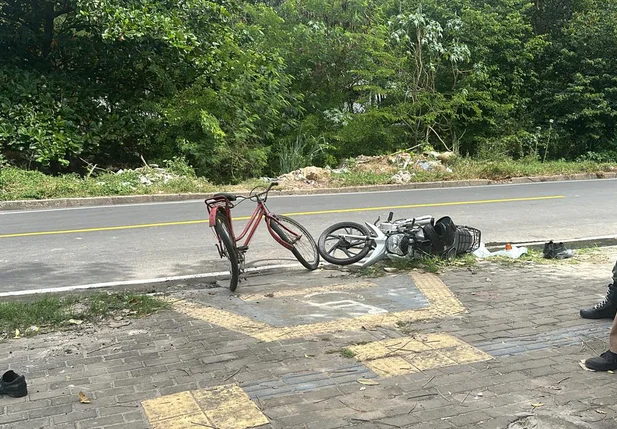 Bicicleta da vítima ficou destruída