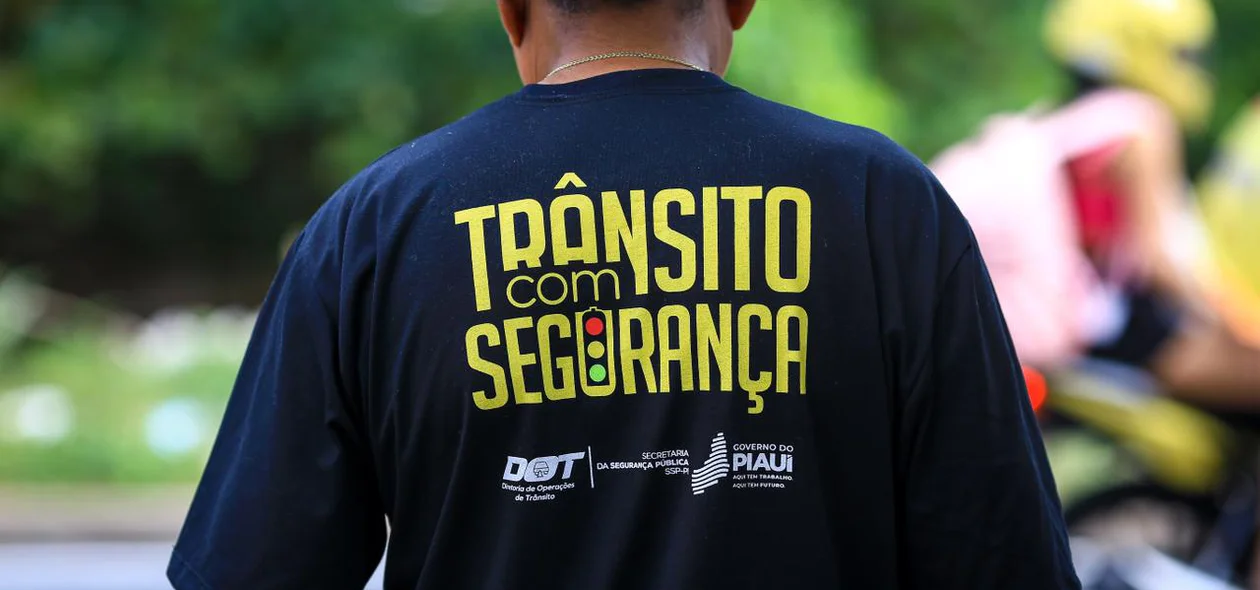 Campanha sobre trânsito seguro em Teresina