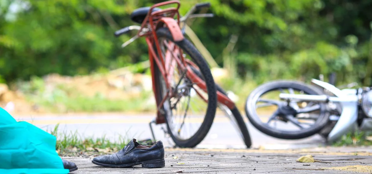 Ciclista morreu na hora
