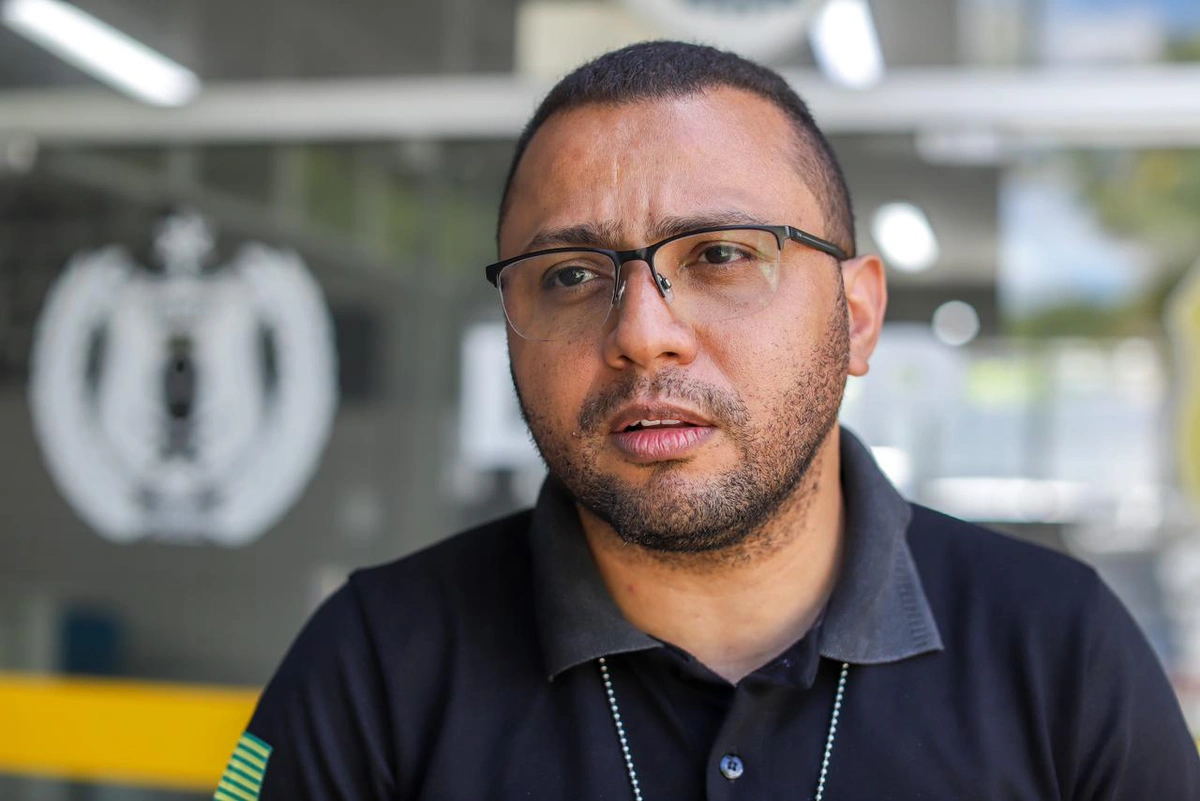 Delegado Divanilson Sena