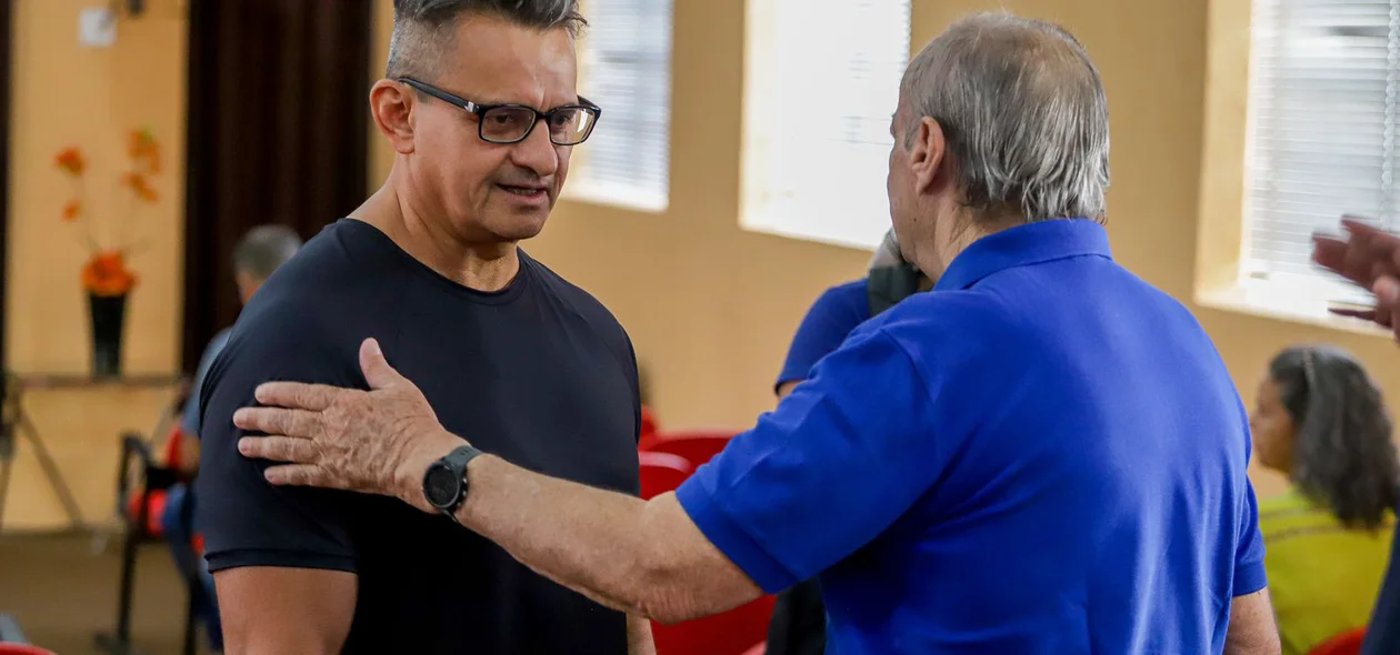 Demóstenes Ribeiro promoveu a roda de conversa para apresentar propostas a Sílvio Mendes