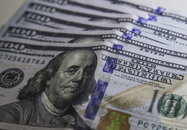 Dólar