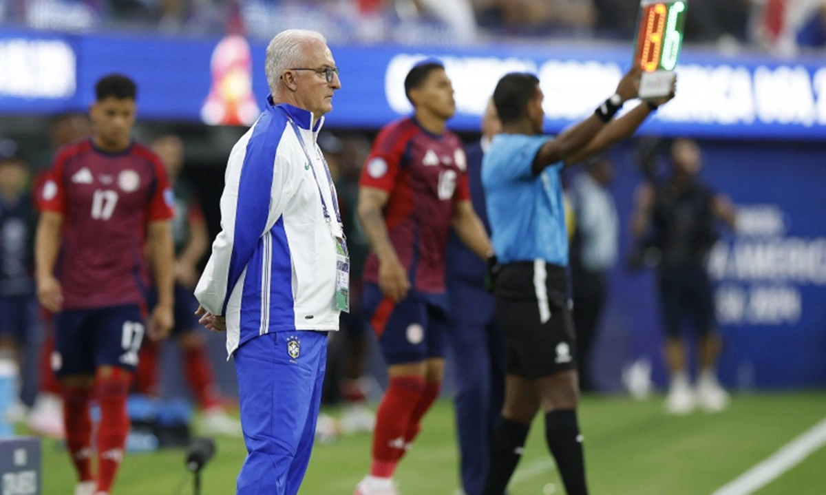 Dorival Júnior, técnico da Seleção Brasileira