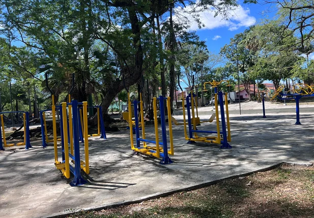 Dr. Pessoa entrega reforma da praça Costa e Silva neste sábado