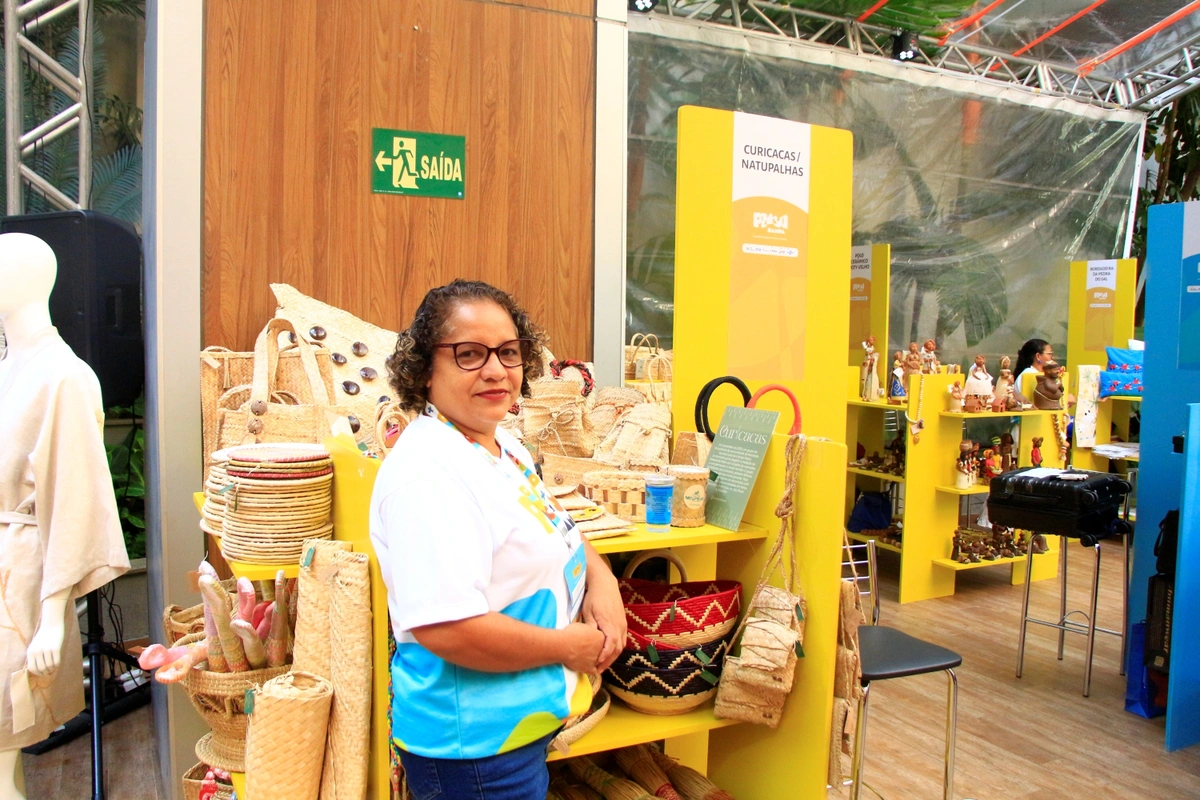 Elisângela Pereira representando artesãs no Piauí Sampa