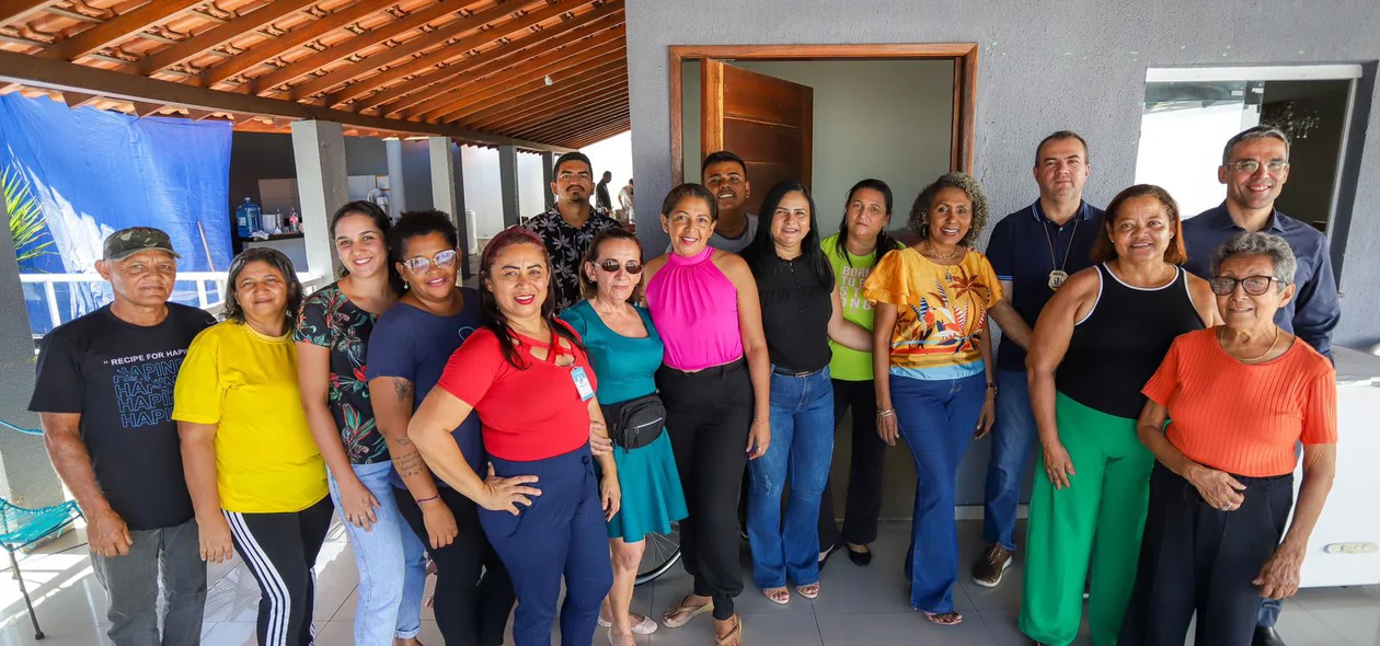 Equipe da Casa do Idoso no Parque Alvorada