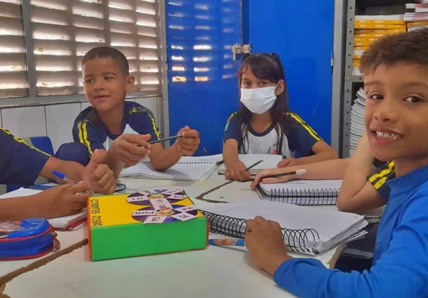 Escola Municipal cria recurso que auxilia na alfabetização dos alunos