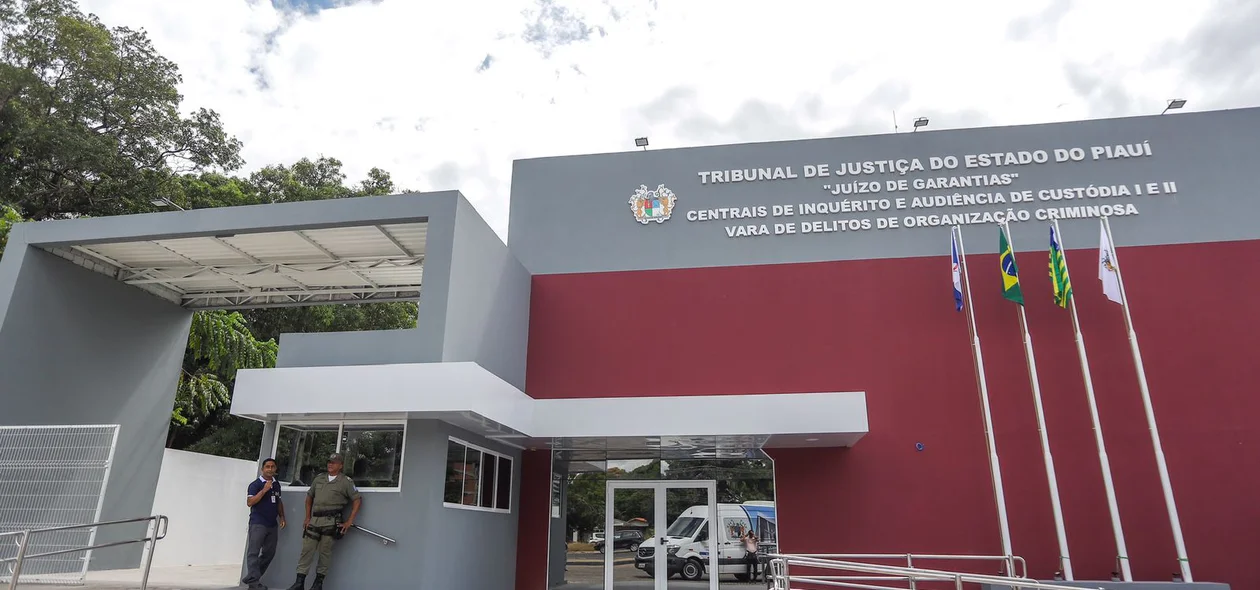 Fachada da nova Central de Inquéritos