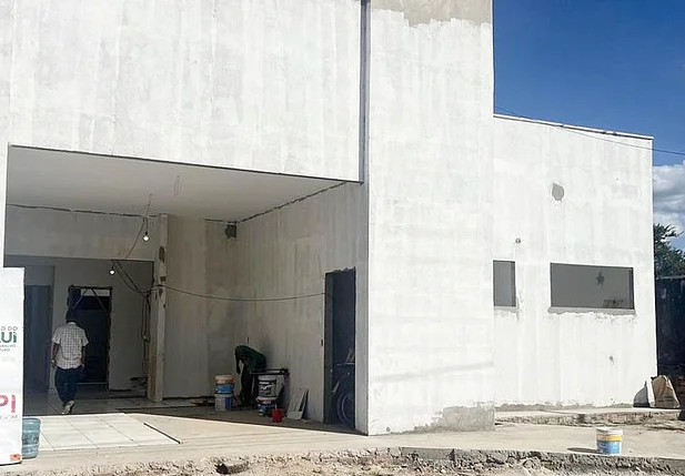 Hospital Veterinário em fase final, previsto para ser entregue em julho