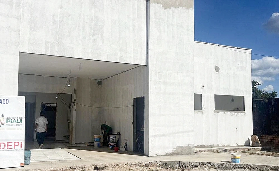 Hospital Veterinário em fase final, previsto para ser entregue em julho