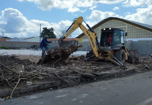 Iniciada em Esperantina as obras de construção da Central de Diagnóstico