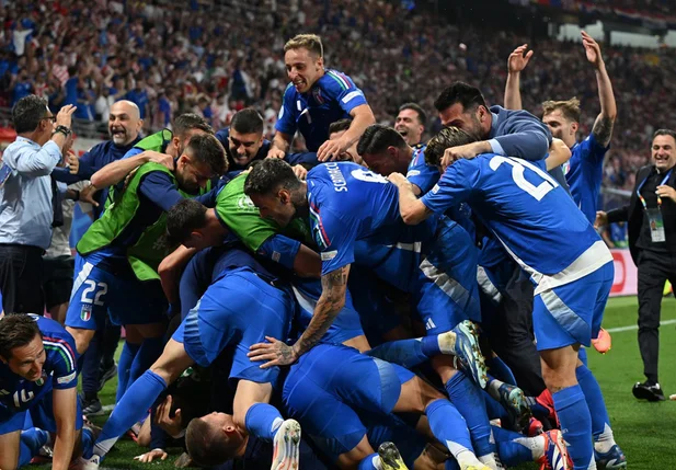 Itália venceu a Croácia e se classificou às oitavas da Eurocopa