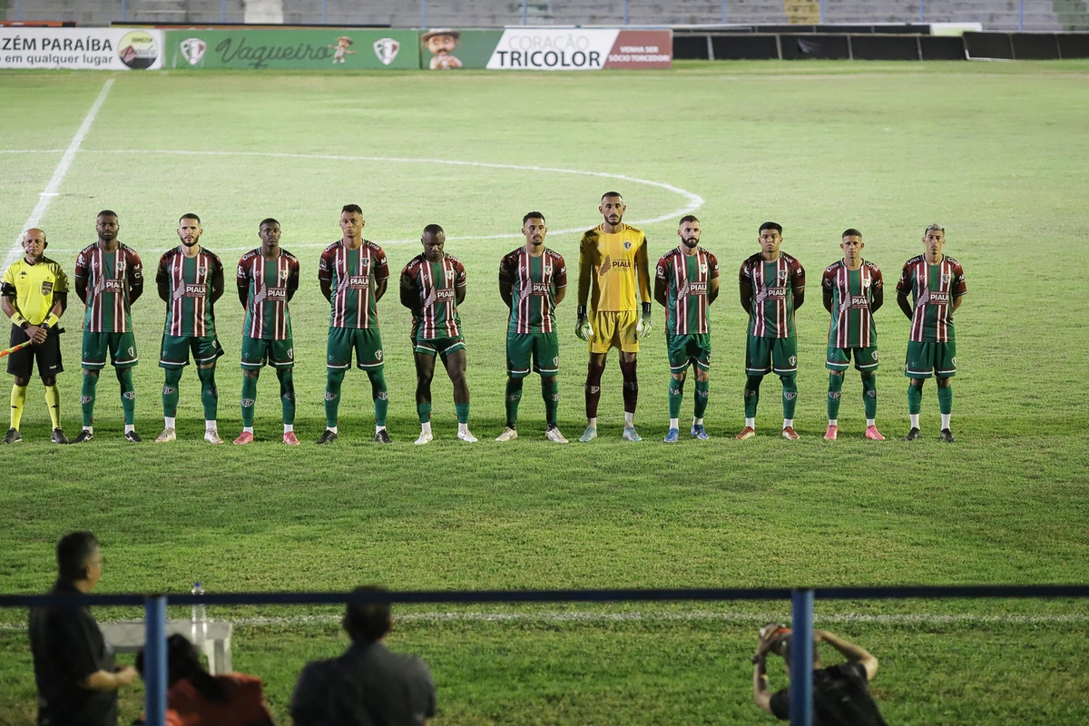 Jogadores do Fluminense-PI
