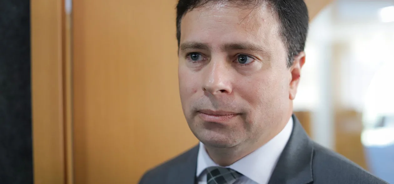 Juiz Leonardo Brasileiro