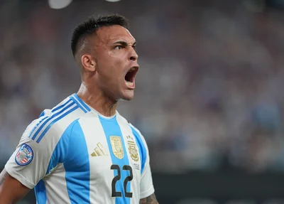 Lautaro Martínez garantiu a classificação da Argentina