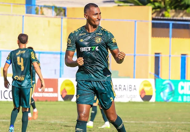 Leandro Amorim, zagueiro do Altos