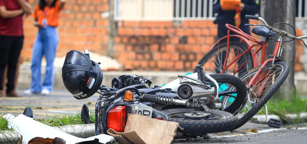 Motocicleta envolvida no acidente