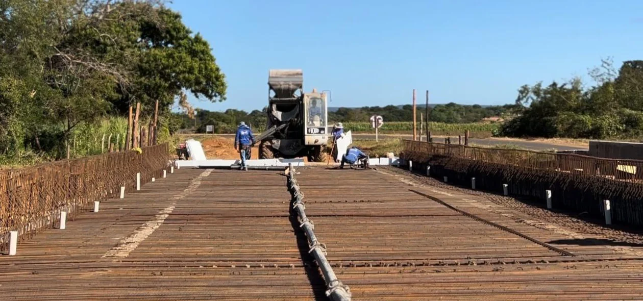 Nova ponte entre Santa Rosa do Piauí e Oeiras chega em etapa final de execução