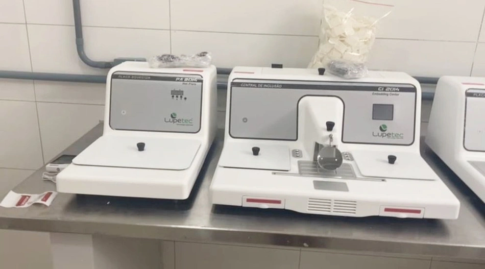 Novos equipamentos para o Laboratório de Patologia Forense