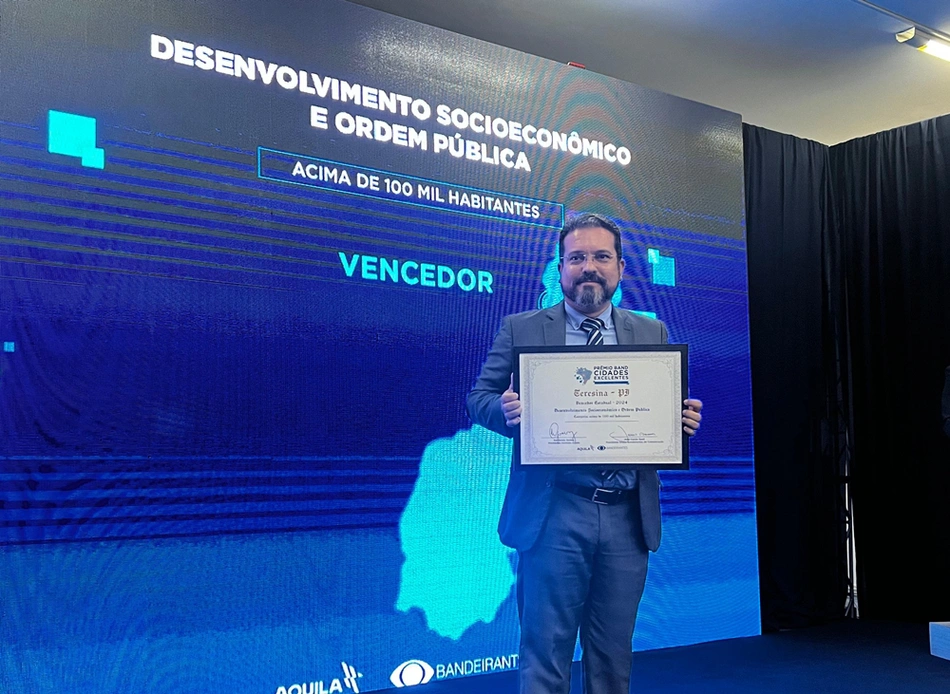 O prefeito de Teresina, Dr. Pessoa, foi representado pelo secretário municipal de governo, Michel Saldanha