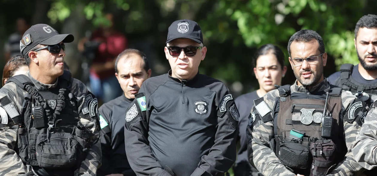 Policiais penais compareceram ao sepultamento