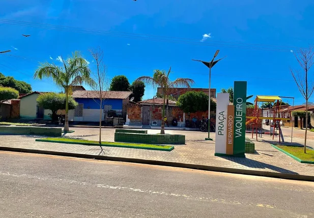 Praça Bernardo Vaqueiro em Esperantina