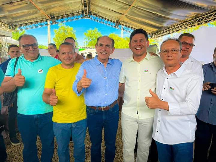 Prefeito de Miguel Alves participa de convenção do MDB