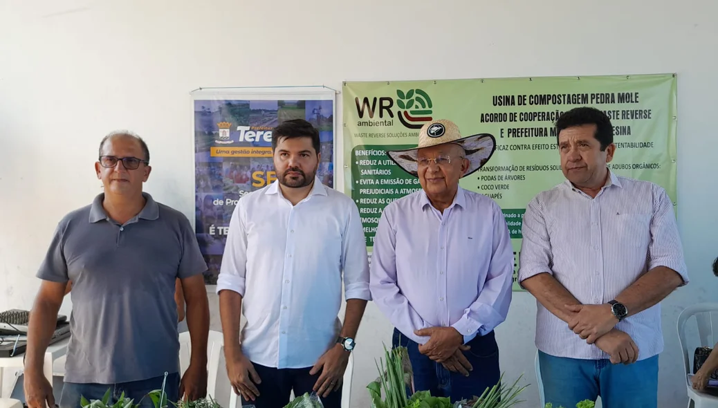Prefeito Dr. Pessoa comanda a solenidade