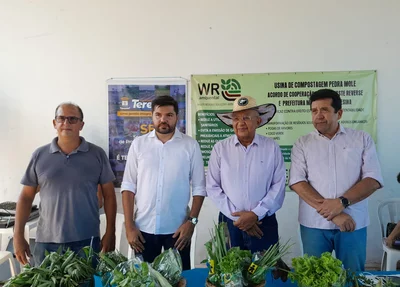 Prefeito Dr. Pessoa comanda a solenidade