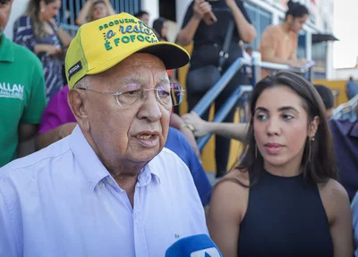 Prefeito Dr. Pessoa entrega reforma do Mercado da Piçarra