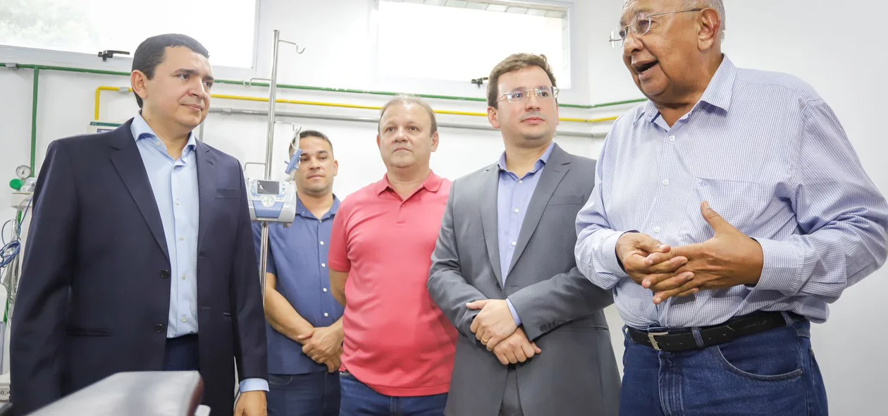 Prefeito Dr. Pessoa visita as instalações