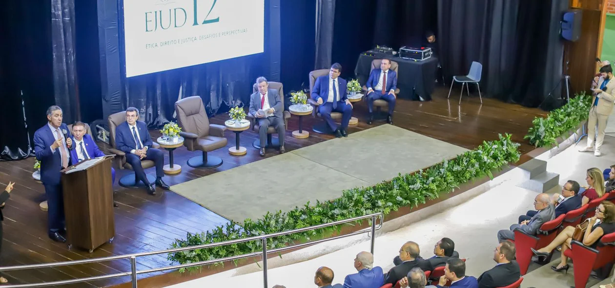 Presidente do STF ministrou palestra em Teresina
