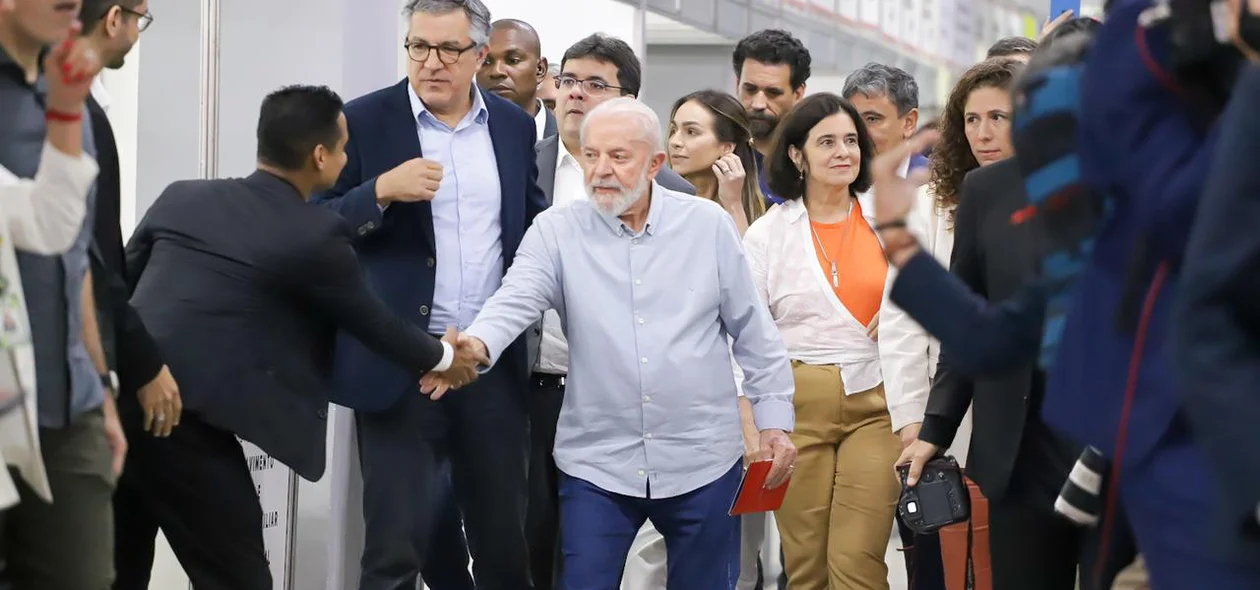 Presidente Lula chega a Teresina e participa da Caravana Federativa