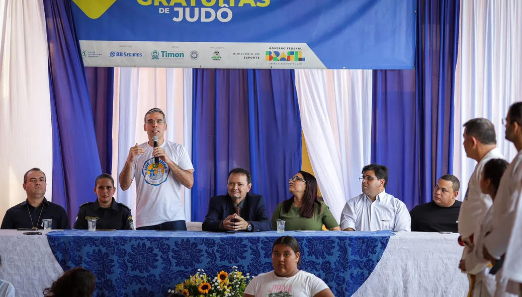 Promotor Francisco Fernando